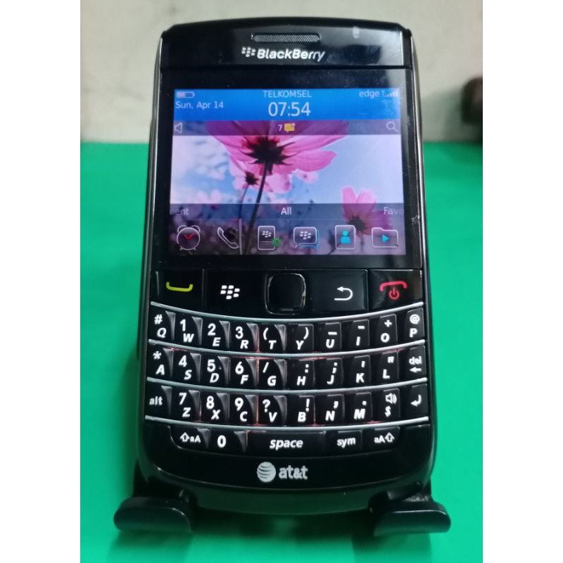 Blackberry Bold 9780 (second/pernah dipakai) Handphone / HP / Hape / BB