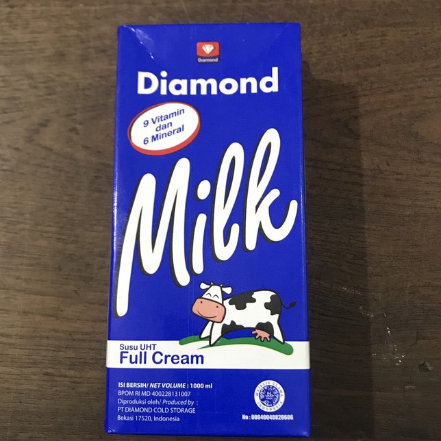 

Diskon Gede Milk Susu UHT Milk Full Cream Diamond 1Ltr 1ml