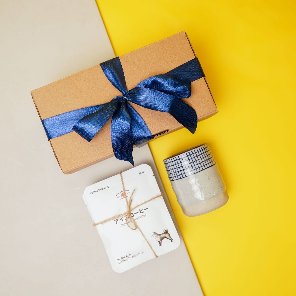 

Gift Box Coffee Drip 5 pcs + Gelas Mug Estetik Japanese Style
