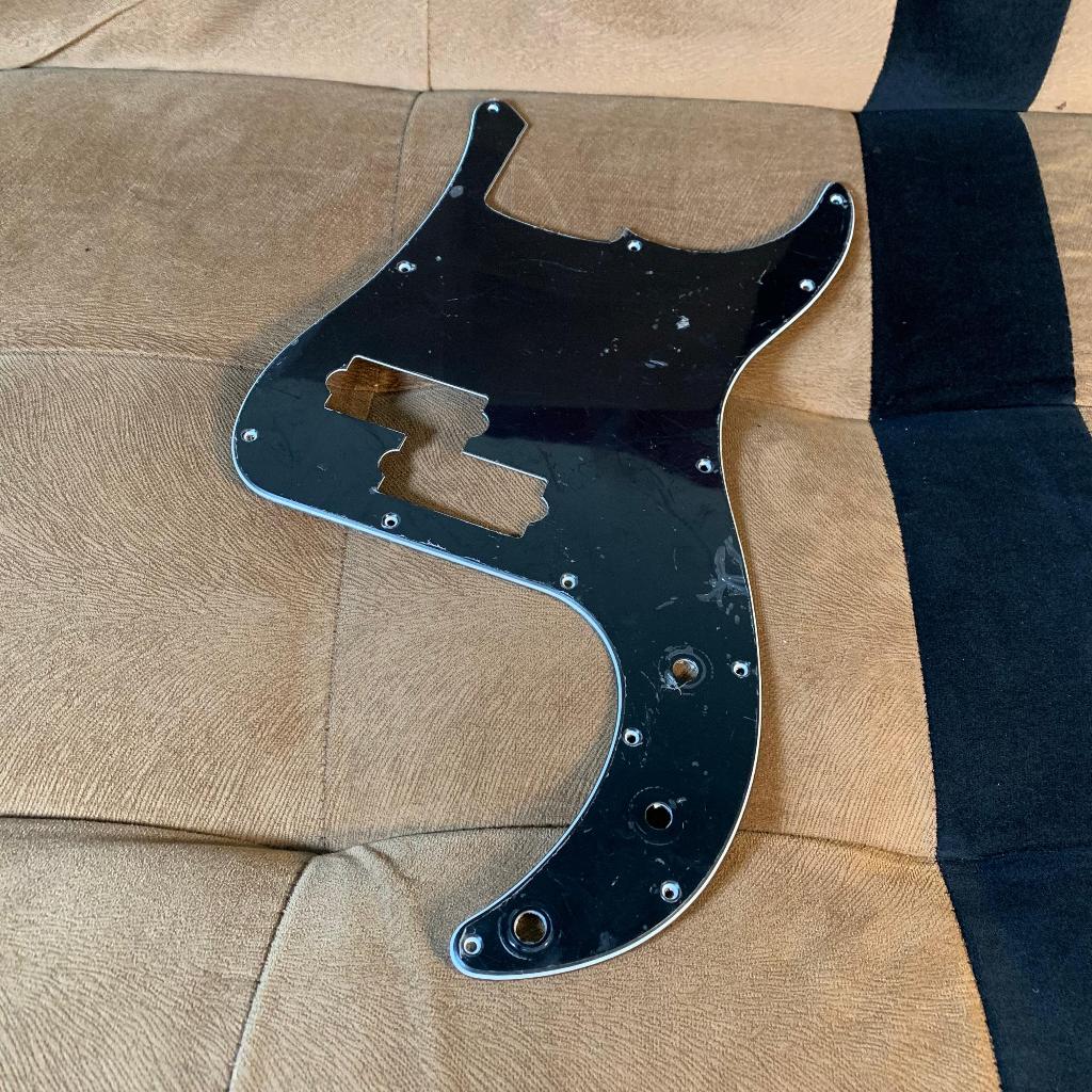 pickguard precision bass 3 ply 4 strings fender squier ori