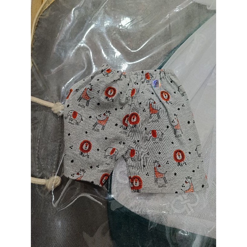 CELANA PENDEK BAYI,MERK DDKU ,series Abu,putih,hitam//CELANA DDKU SEGI 4/ PENDEK