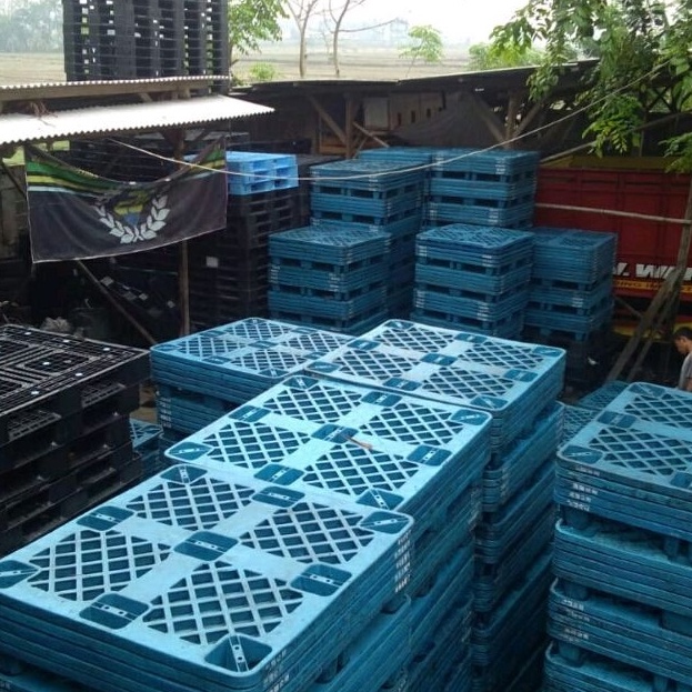 

KODE N1T5 PALET PLASTIK SECEND 11x11x12cm Murah