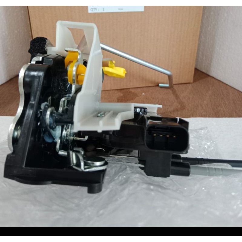 door lock latch assy depan kiri kia all new picanto