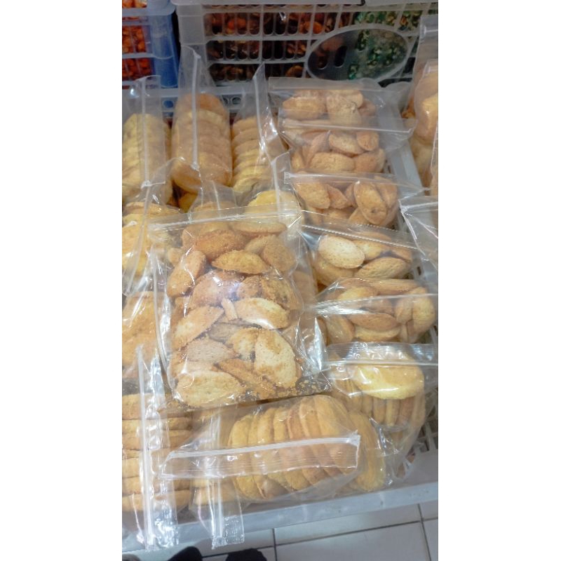 

BOLU JADUL KERING / SNACK ENAK / SNACK MURAH