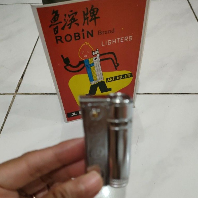 KODE E59S korek api jadul Robin brand lighter 11