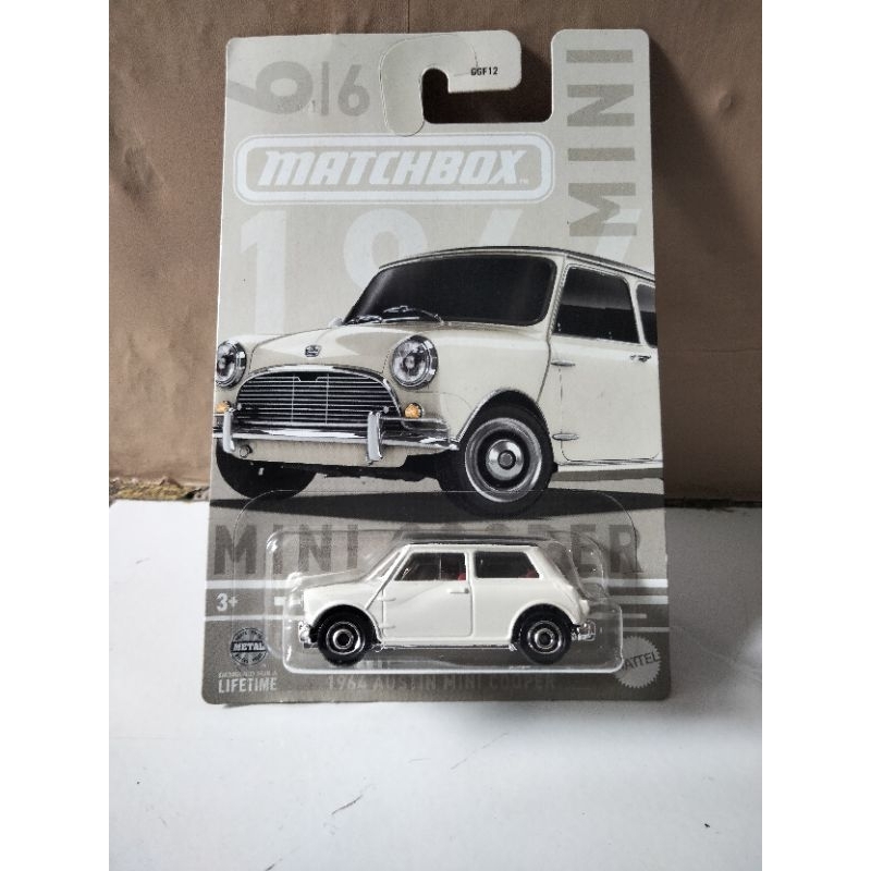 Matchbox 1964 Austin mini cooper putih