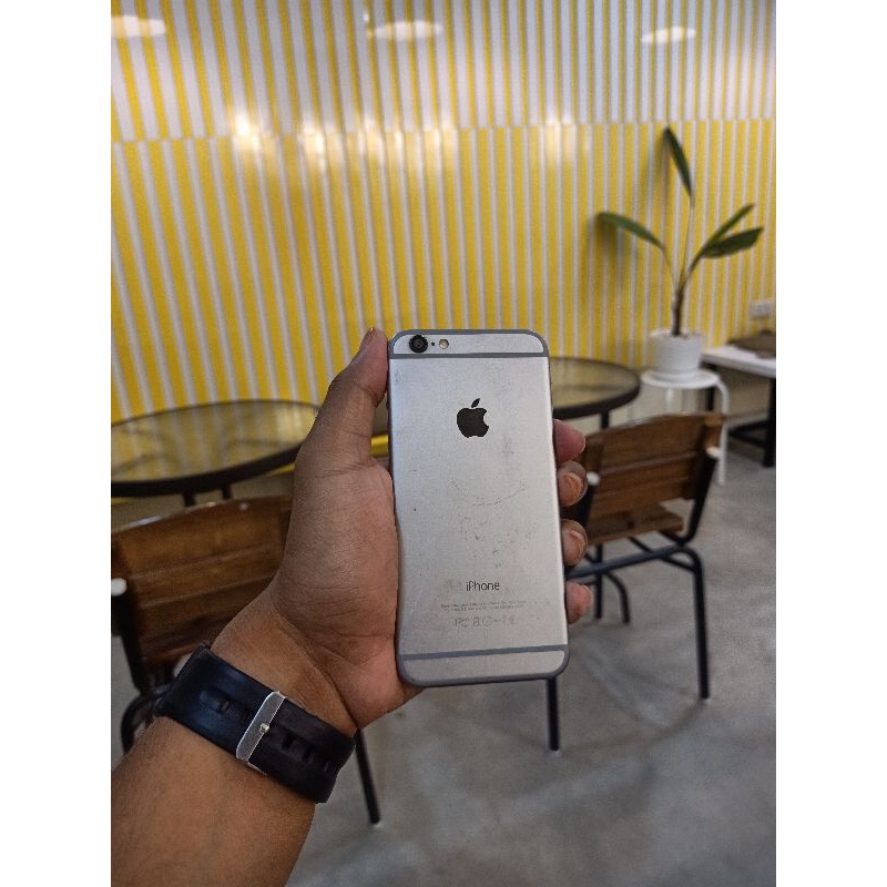 iPhone XR 128GB iBox