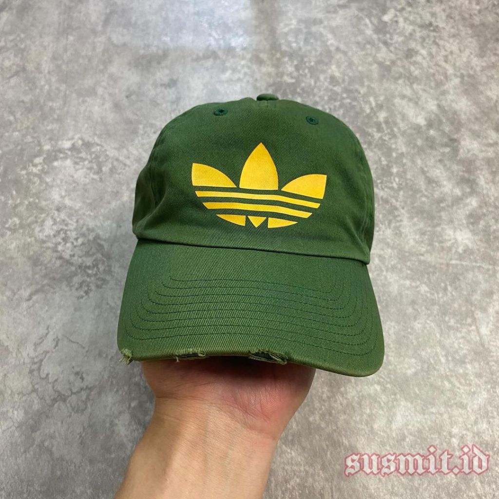 Adidas vintage cap
