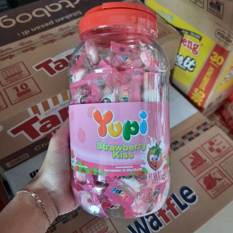 

Promo Sekarang Permen Yupi Yosan Toples