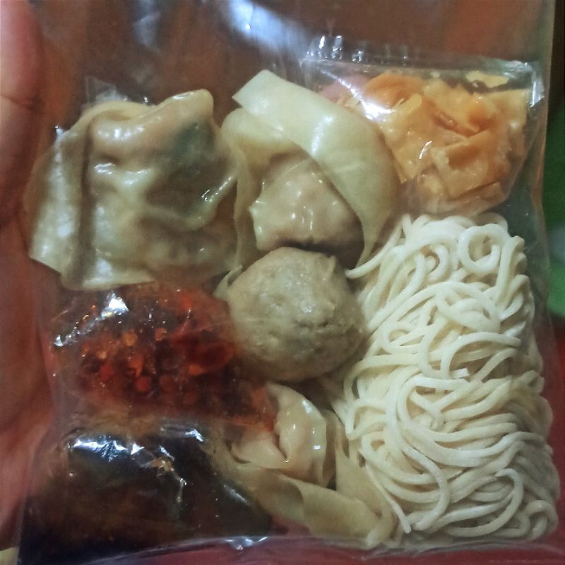 

Mie Pangsit Chili Oil Yamin