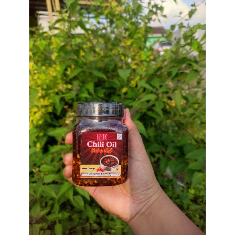 

CHILI OIL / MINYAK CABAI 200gram