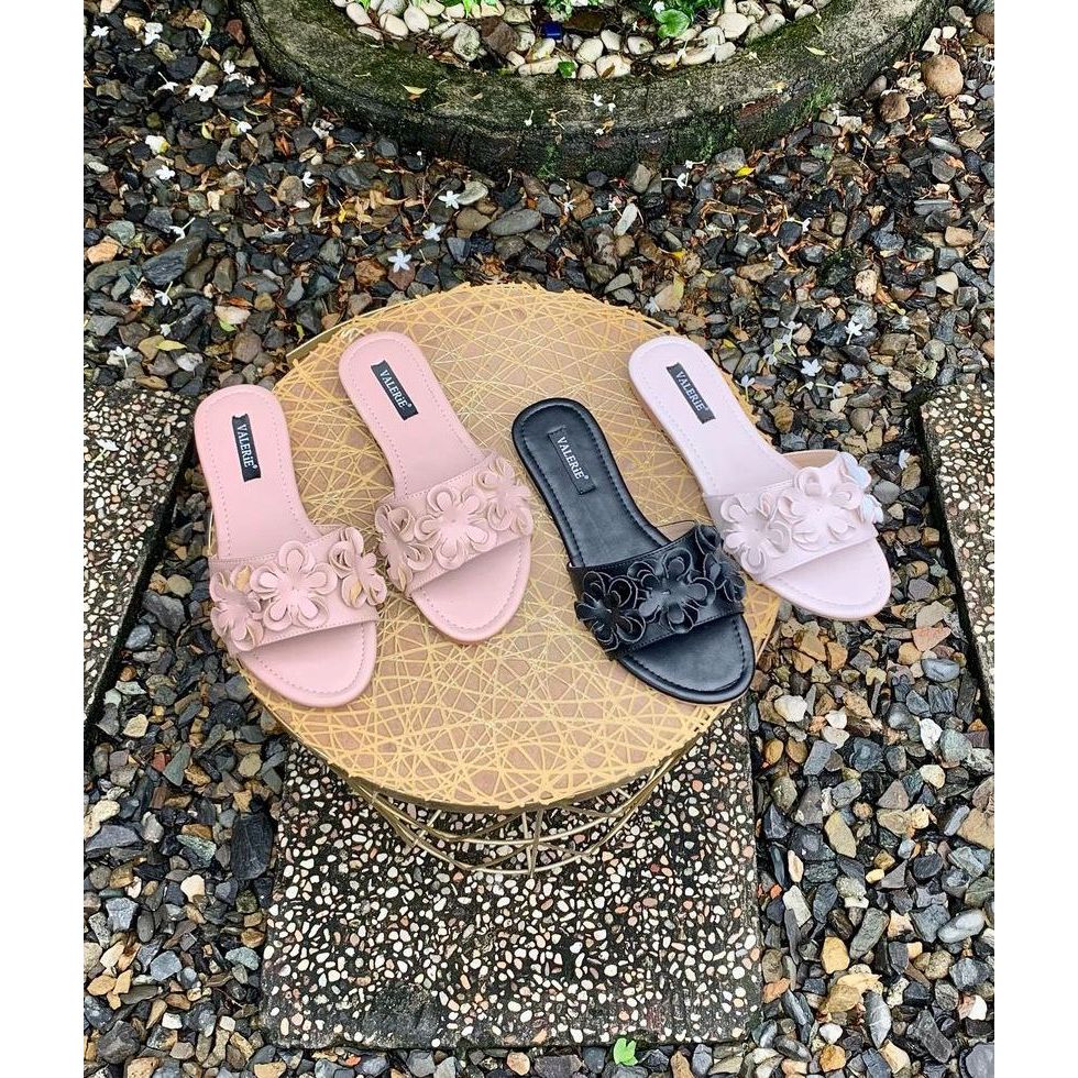 Allure Valerie Hellie Sandal Santai Wanita Sandal Teplek