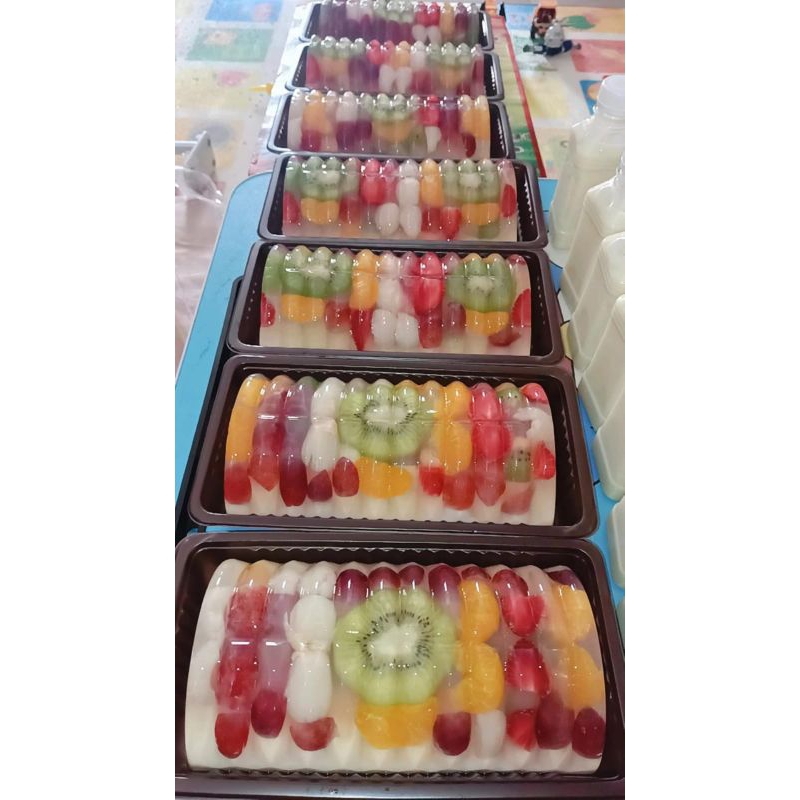 

Puding Buah Ukuran Sedang