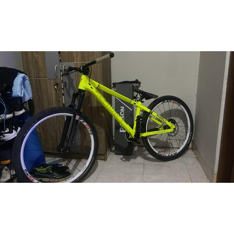 Sepeda Thrill Wreak 2021