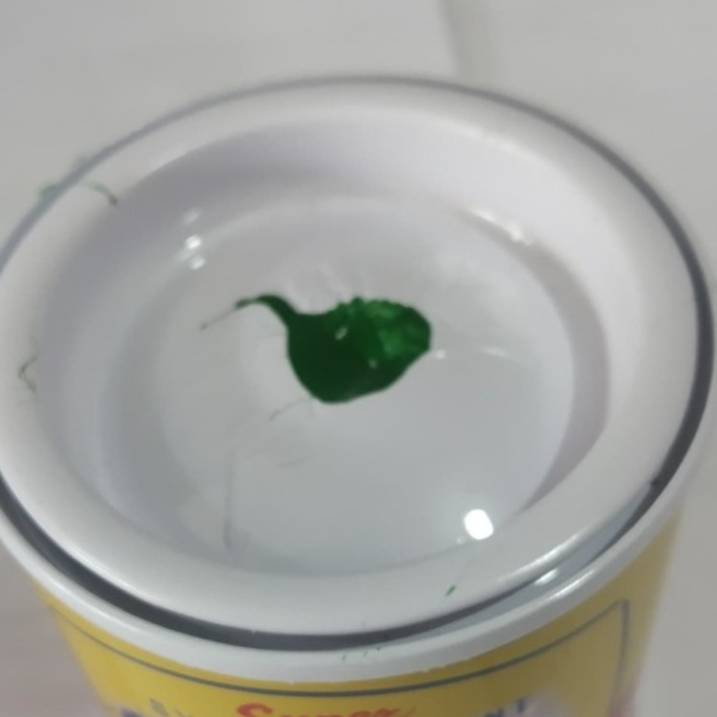 Cat Minyak Kayu Besi 999 Green Hijau Cap Kuda Terbang 100 ml Synthetic Paint Gloss Pewarna