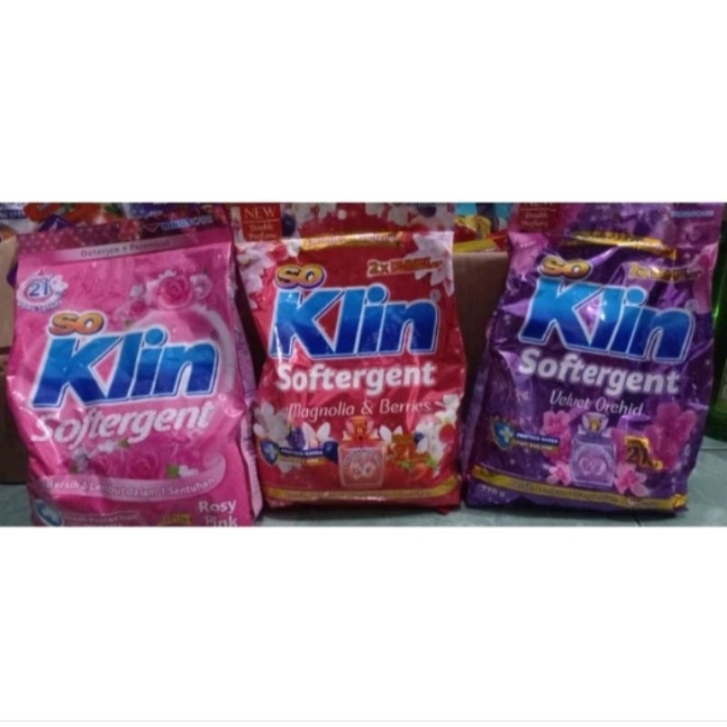 soklin detergen bubuk 770 gr random