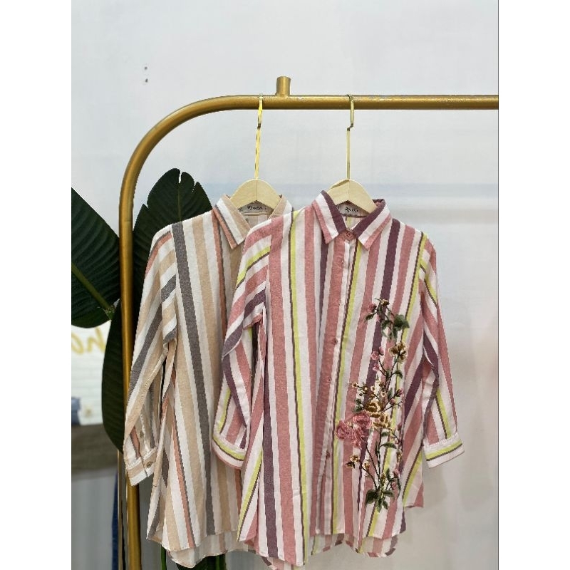 Blouse Bordir by Disiko -  Kemeja Wanita Freesize - Bahan Adem dan Lembut