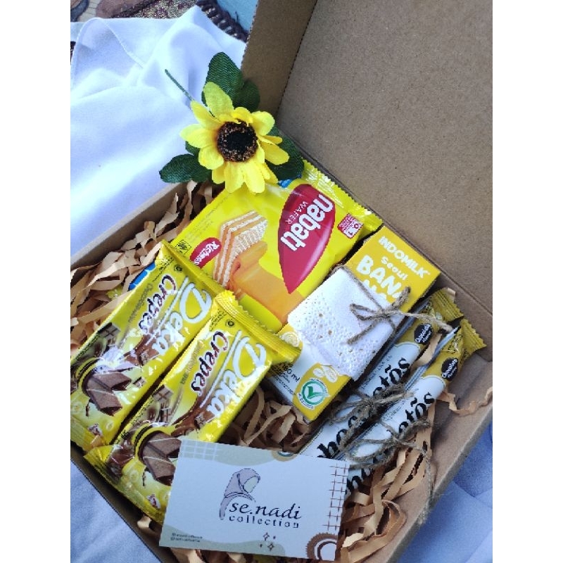 

GIFT BOX SNACK