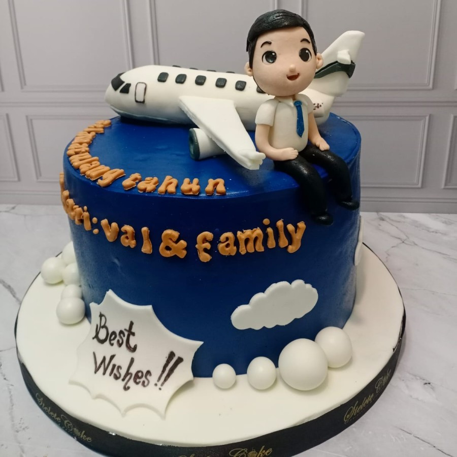 

Kue Ulang Tahun / Birthday Cake Pilot / Kue Ultah