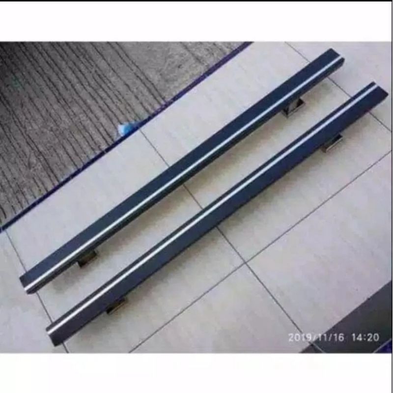 Handle Pintu Rumah Stainlis / Gagang Pintu 1 meter Lis Warna Hitam Doff
