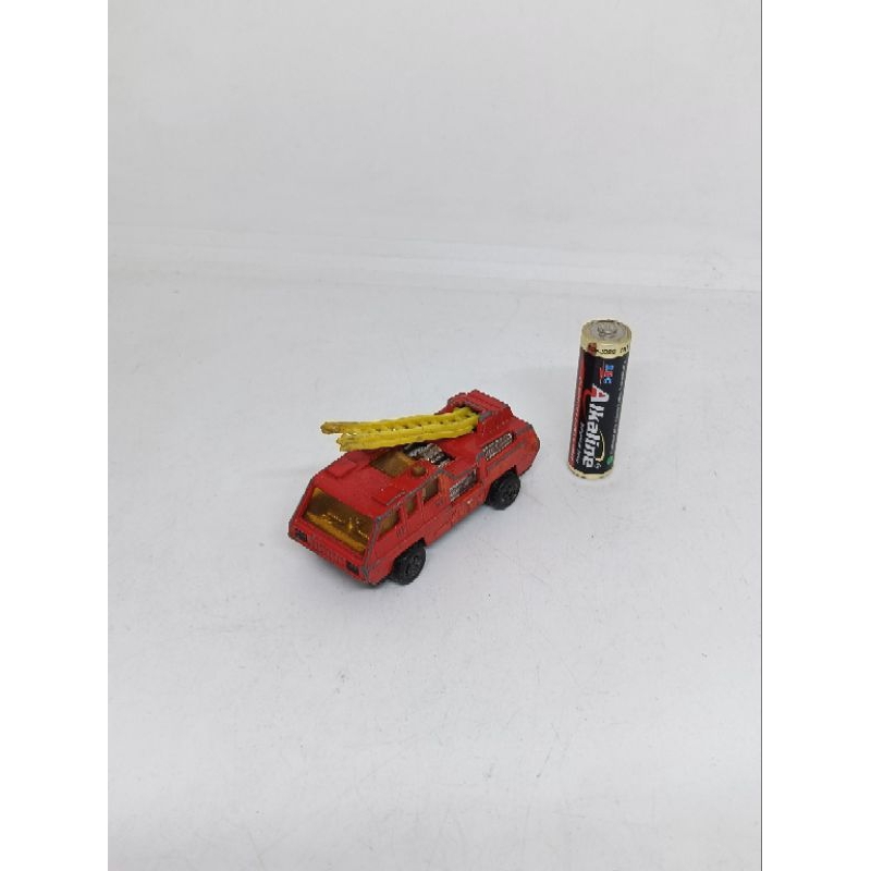 MOBIL DIECAST MATCHBOX SUPERFAST 22 BLAZE BUSTER  1975 LESNEY ENGLAND
