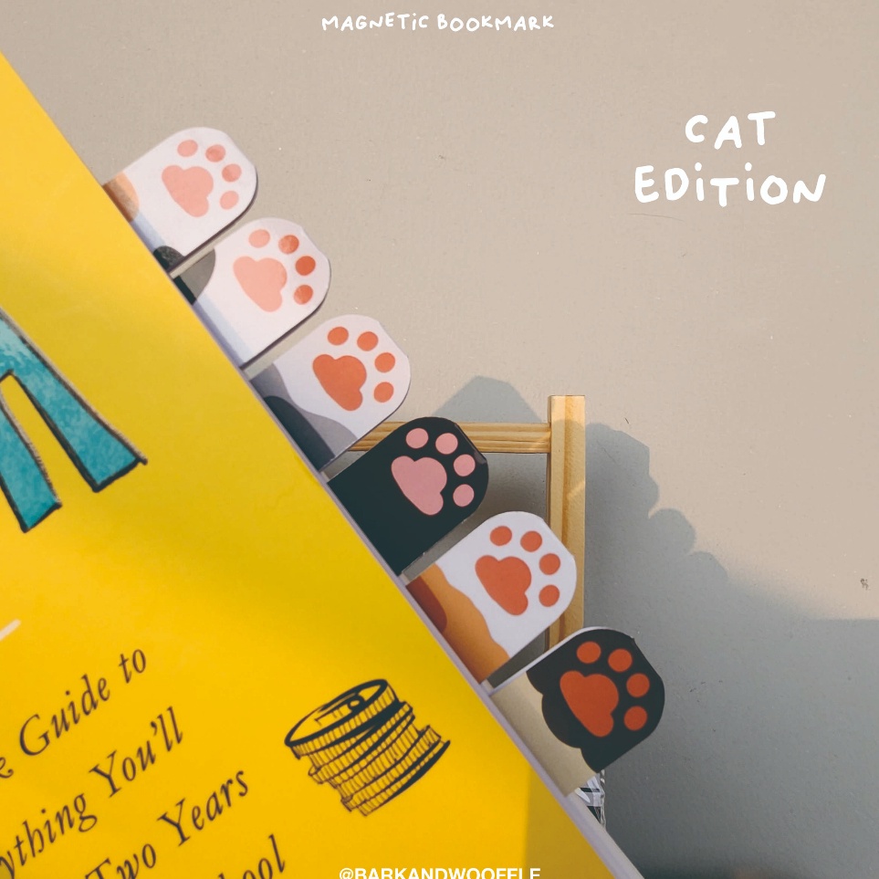 

Kejutan Spesial Cat Collections Magnetic Bookmark