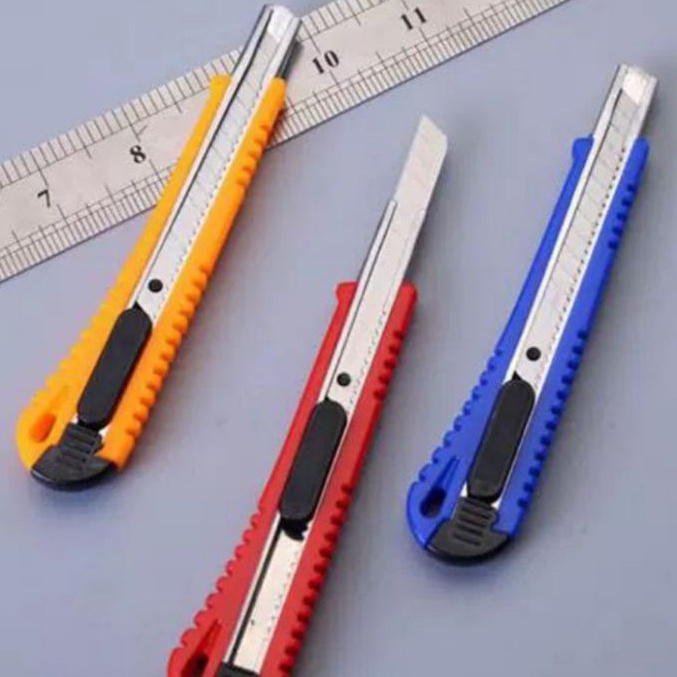 

Stock Pilihan Cutter Original Fungsiny Utk Merapikan Stiker High Kuality Super Tinggi