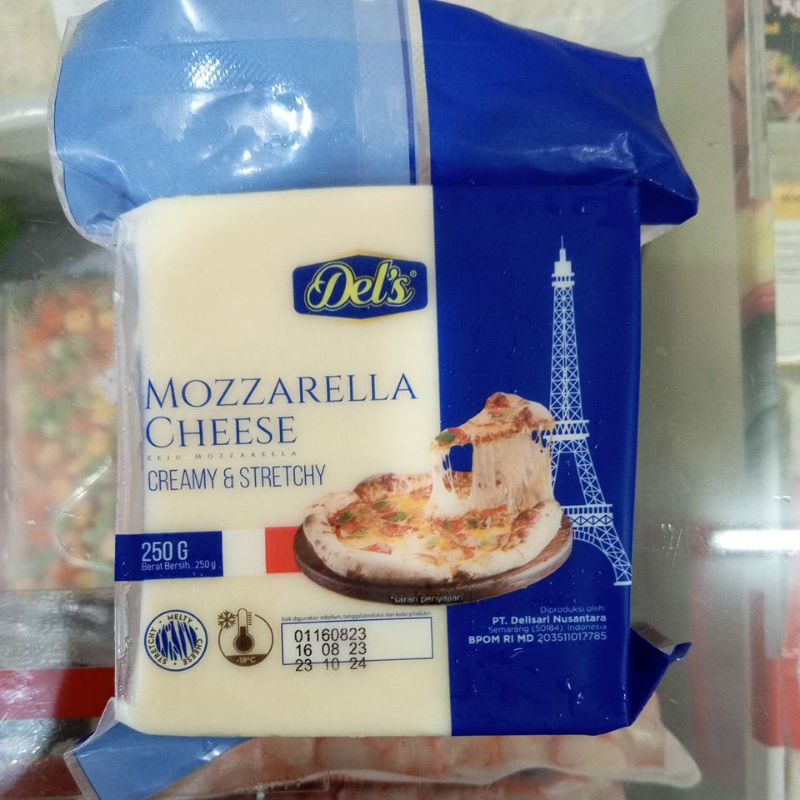 

Del's Mozzarella chese 250gr / Keju Mozarella/keju