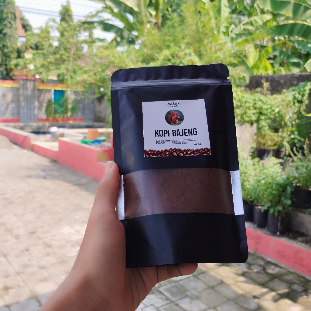 

Kopi Bubuk Murni Lokal Robusta Kopi Pilihan Bajeng Aroma Dan Rasa Muantap 100 Gram