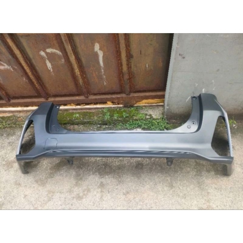 Bumper belakang avanza velos 2019-2021