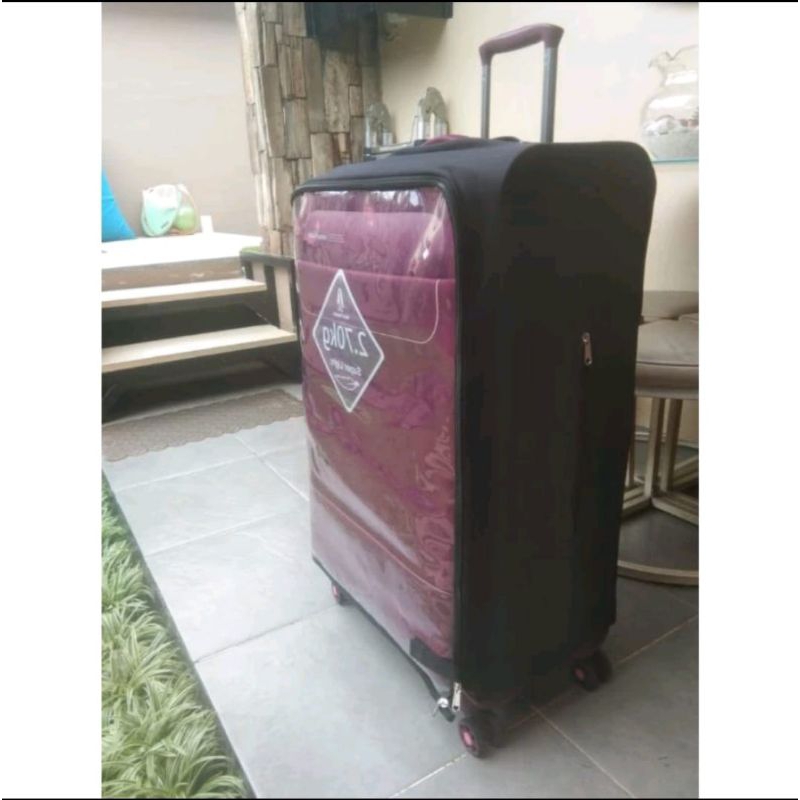 RJ8 sarung koper /pelindung koper transparan HUSH PUPPIES (lengkap)