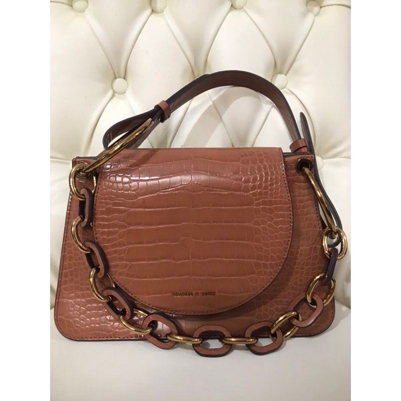 tas charles and keith ori baru