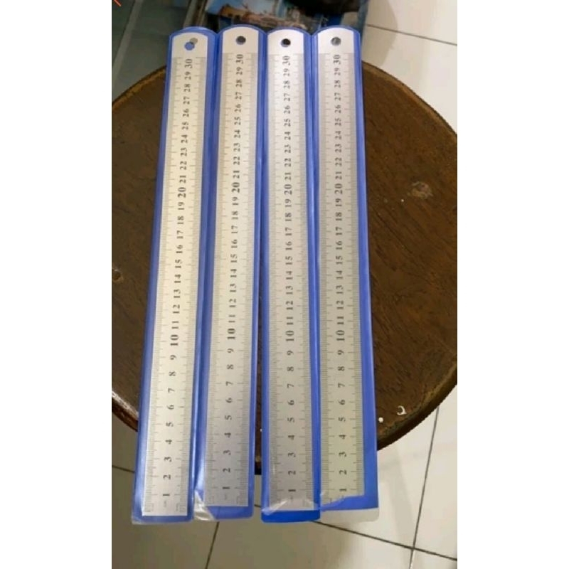 

Penggaris besi vanco brand panjang 30cm
