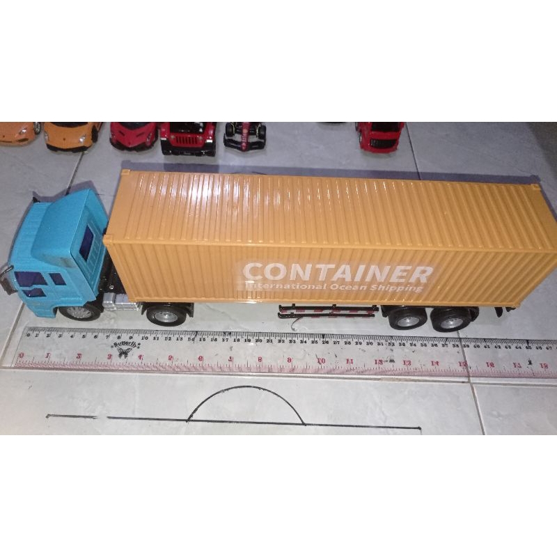 Mainan bekas | Truck Container panjang besar | Mainan anak anak | Mainan laki laki