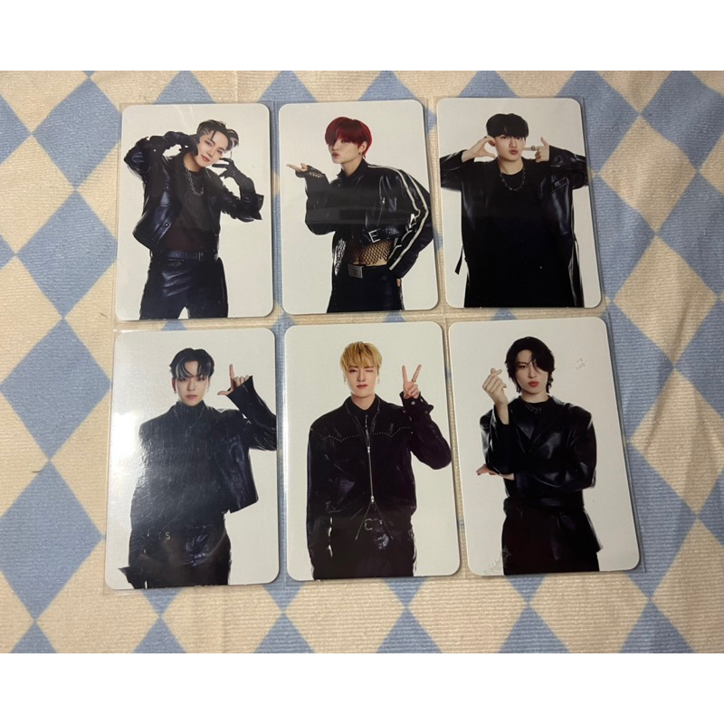 [ Baca desk ] Photocard Official Treasure Reebot Yg Tag