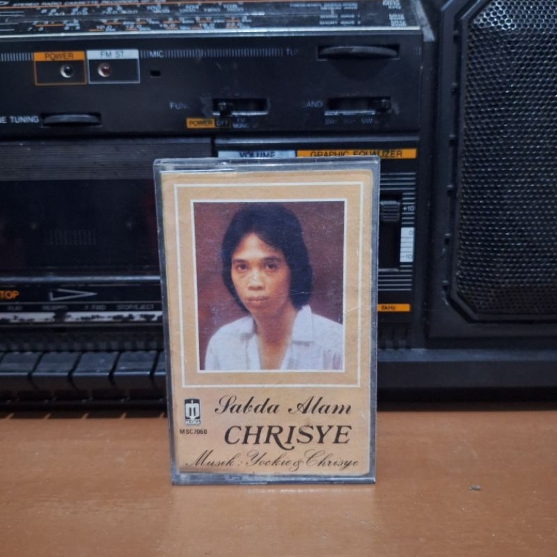 Kaset Chrisye Sabda Alam