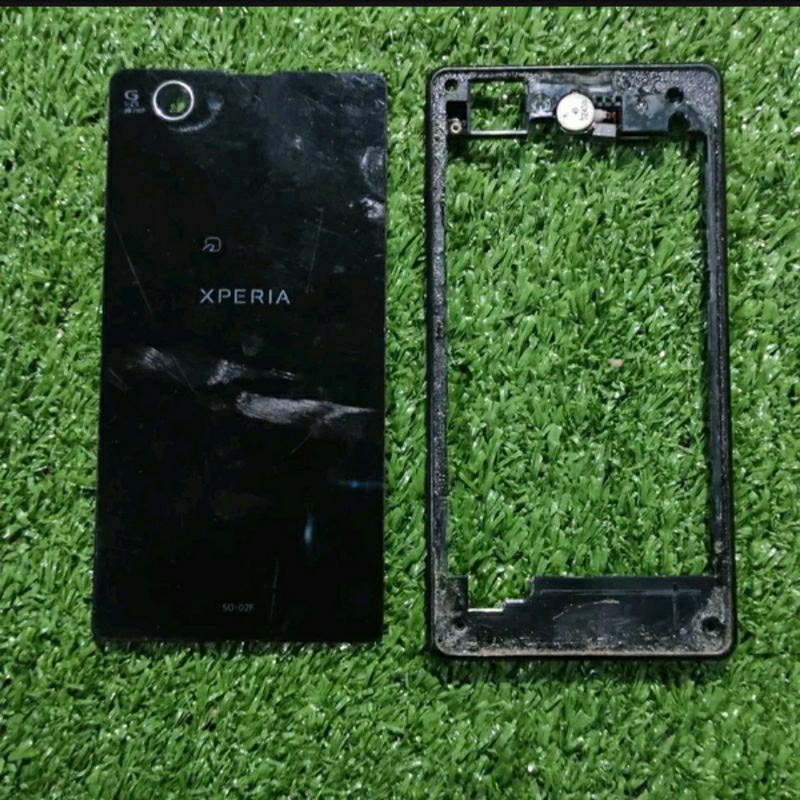 Backdoor Tutup Belakang Dan Tutup Mesin Sony Xperia Z1 Compact Ori Copotan
