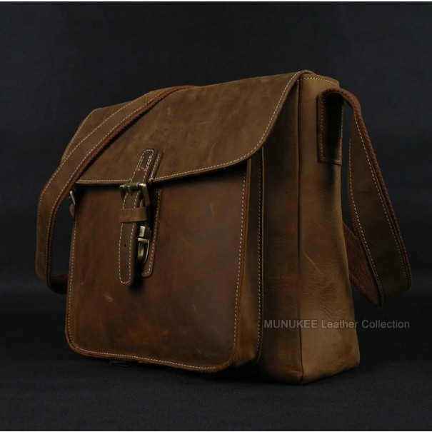 Tas selempang messenger kulit asli crazy horse