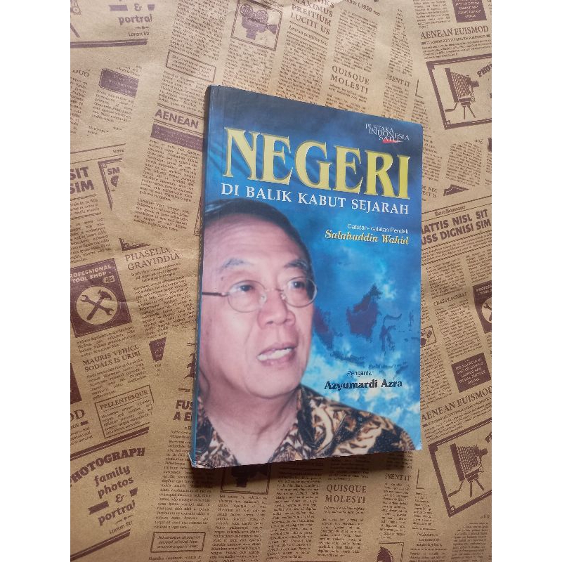 Negeri di balik kabut sejarah - Salahuddin Wahid