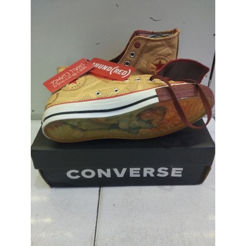 Converse Red Edition x Dr Romanelli (Dr. X )