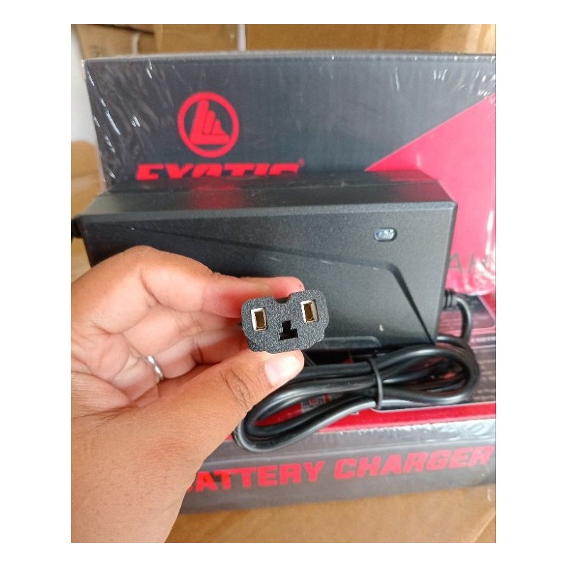 Smart Charger Casan Sepeda Listrik Selis Exotic 48 Volt 12 AH Battery Charger 48V-12AH Uwinfly Goda 
