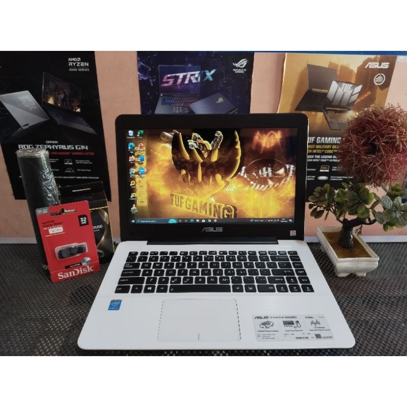 Laptop Asus X455L Intel Core i3 SSD+HDD Like New