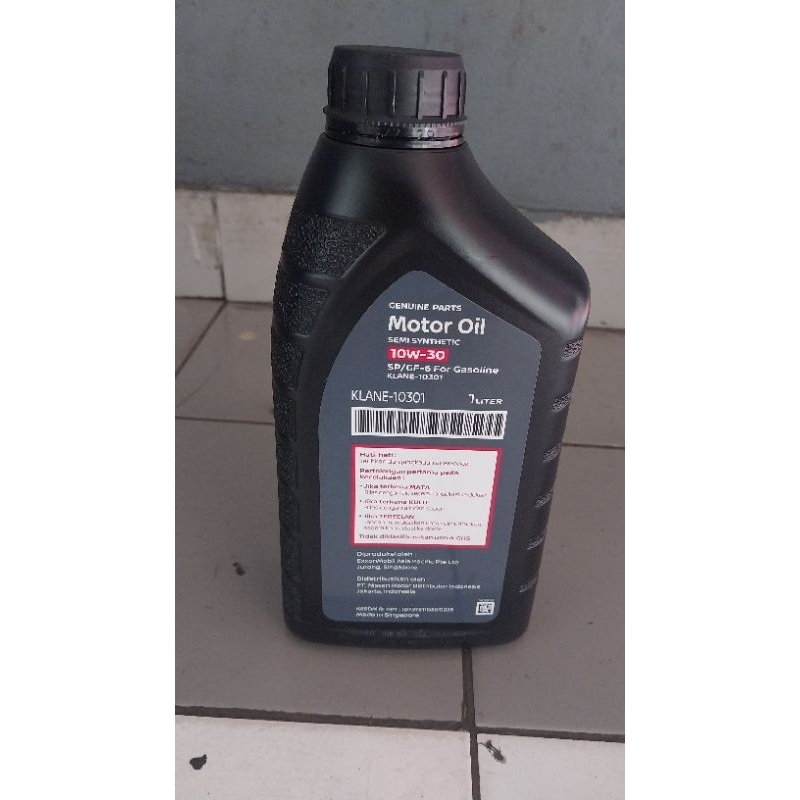 oli nissan 10w30