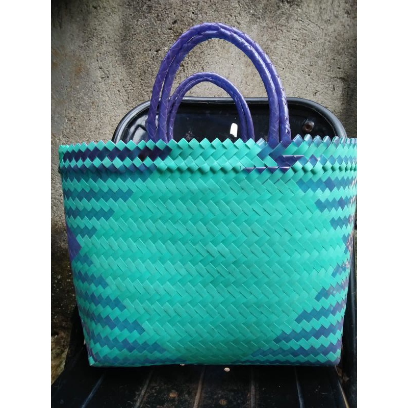 Tas jinjing anyaman plastik /tote bag