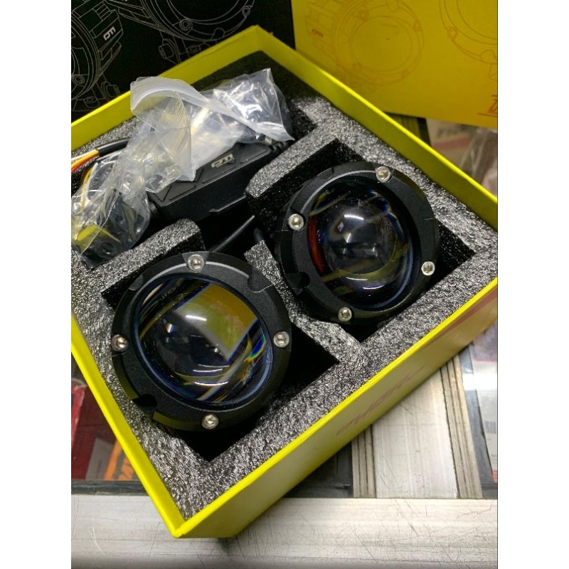 Lampu tembak Duromoto M6