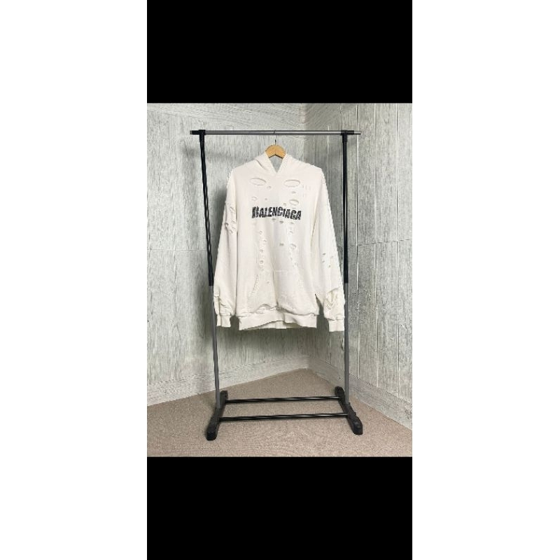 balenciaga destroyed