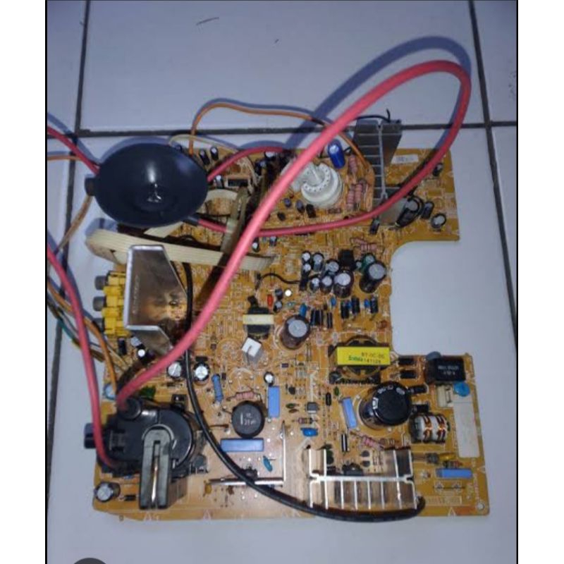 MESIN TV POLYTRON USLIM 21" NON EW