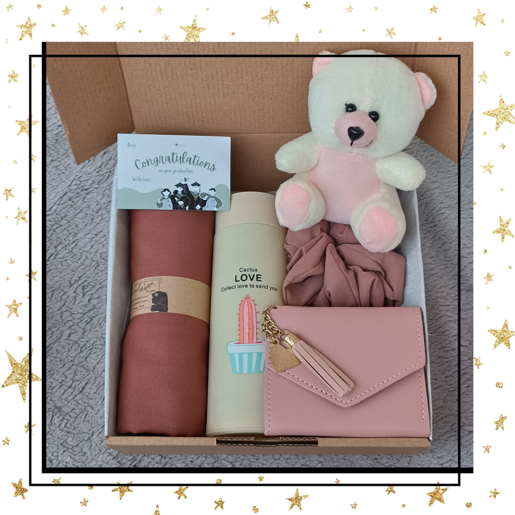 

hampers kado untuk cewek ulang tahun /anniversary/ wedding / graduation / giftbox