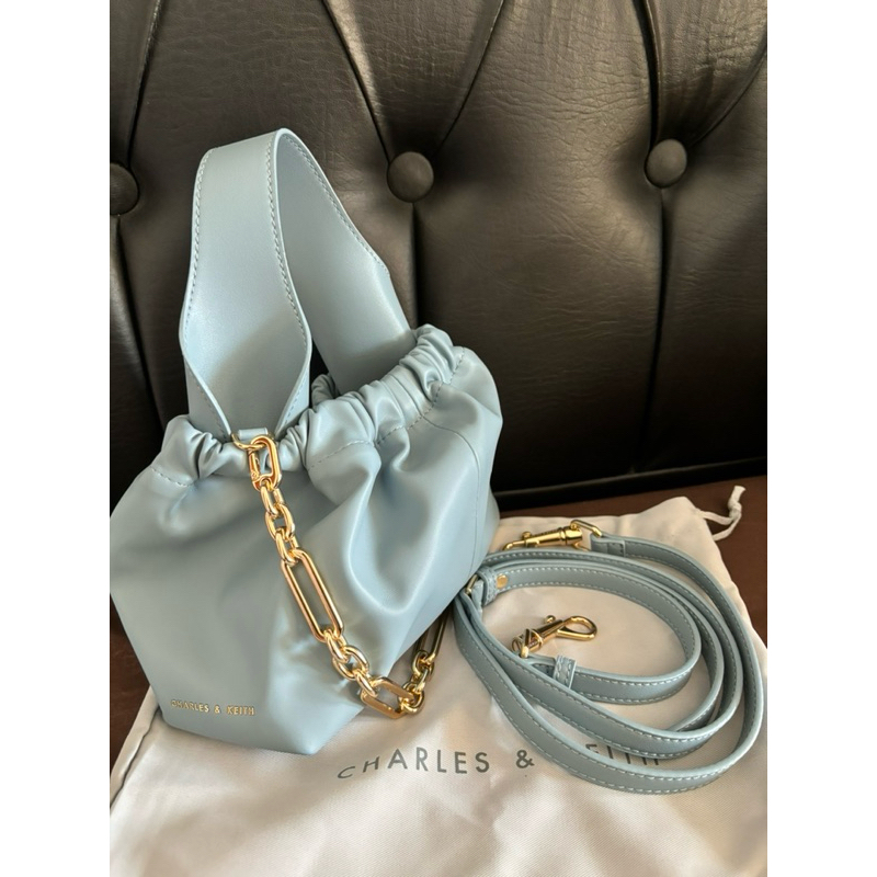 charles&keith mini BAG DUMPLING  original counter