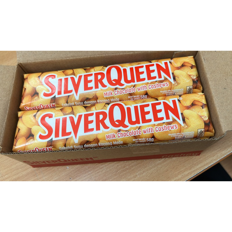 

2Xbtygneal Sakha Snack ) Coklat Silverqueen Almond & Cashew Besar Isi 10 Pcs X 55Gr